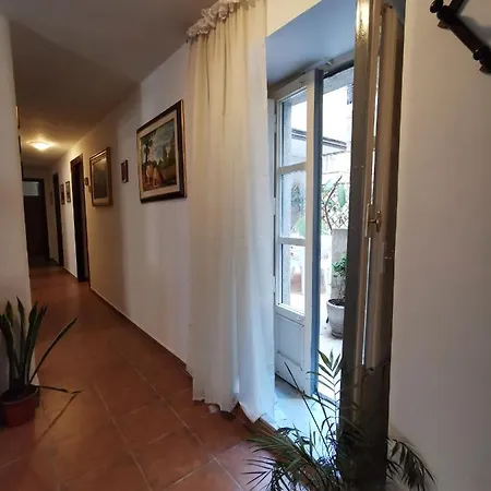 House Stephanotus Appartamento *